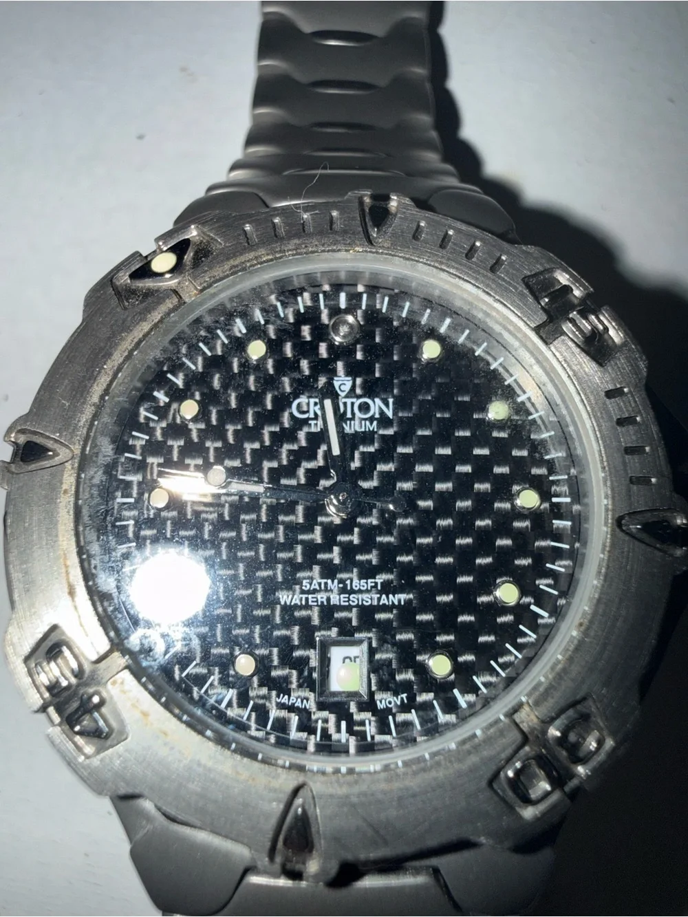 Croton Men's Silver Gray Metal Watch with Black Carbon-Style Dial